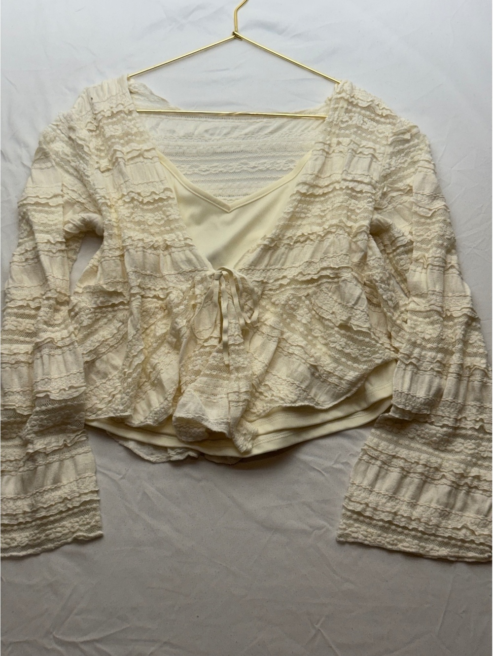 Adorable Arizona Jean Co. Cream Lace Front-Tie Long Sleeve Top Xxl